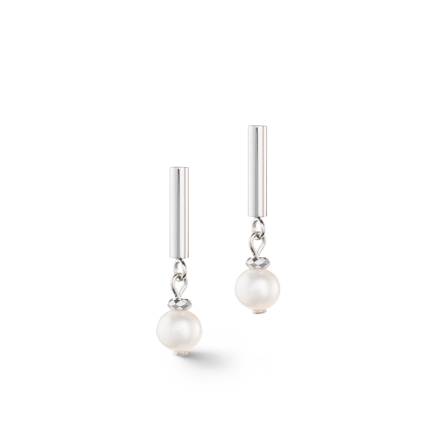 Classy freshwater pearl earrings
