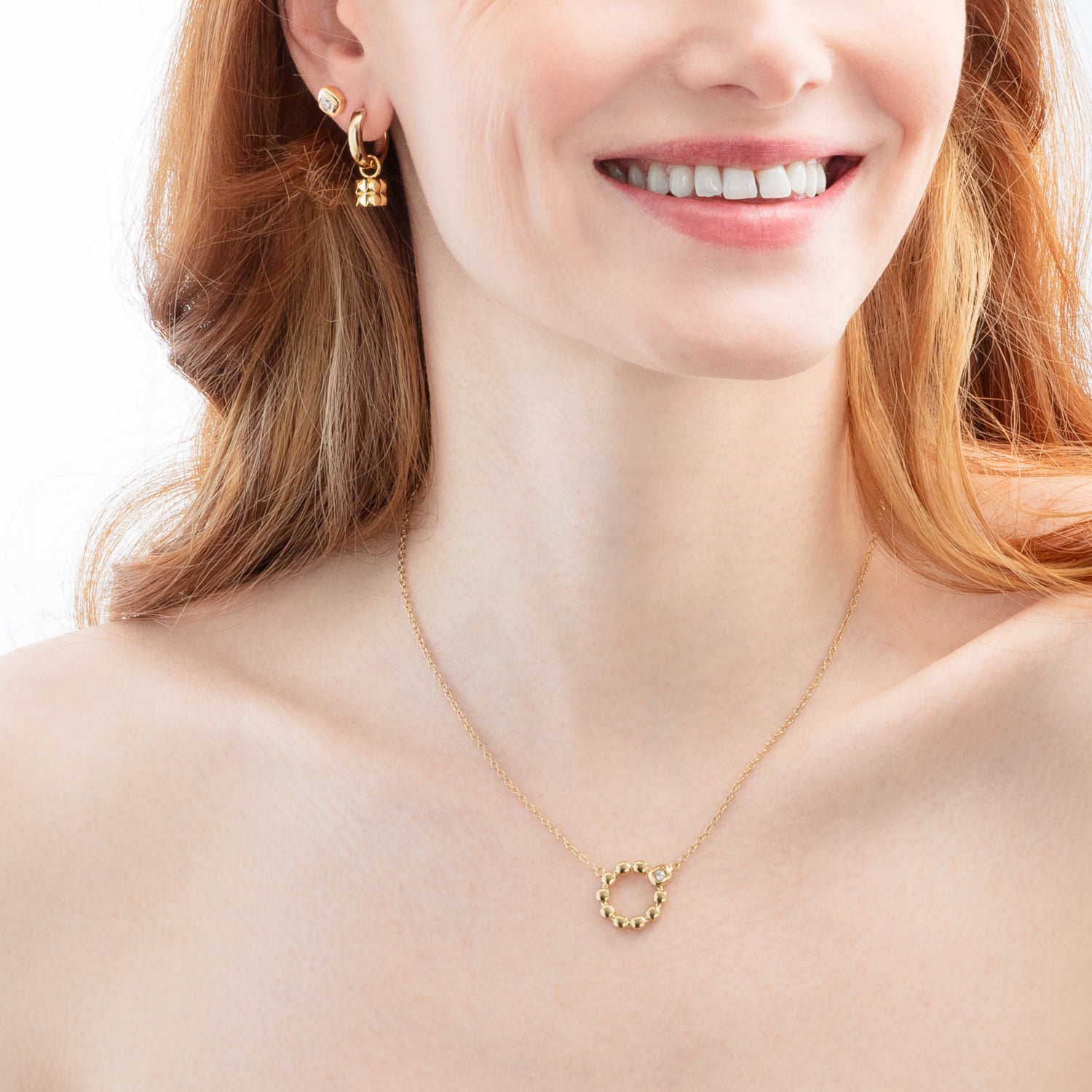 Stud earrings Small Soft Cube Glow gold