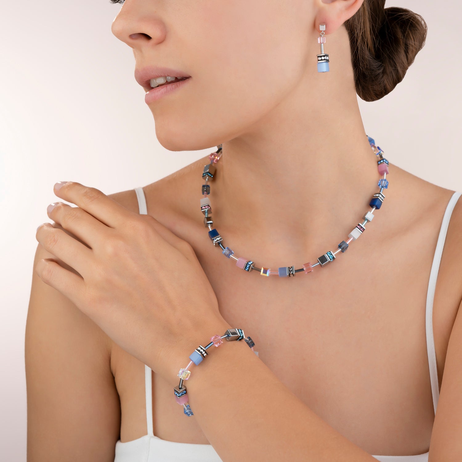 GeoCUBE® Earrings blue-rose