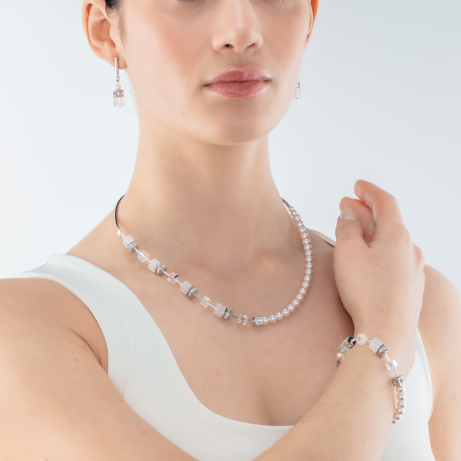 GeoCUBE® Precious Fusion Pearls bracelet white